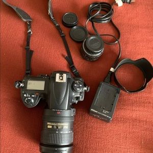 Nikon D 700 / 50mm 1.8 lens / a Nikon VR lens.